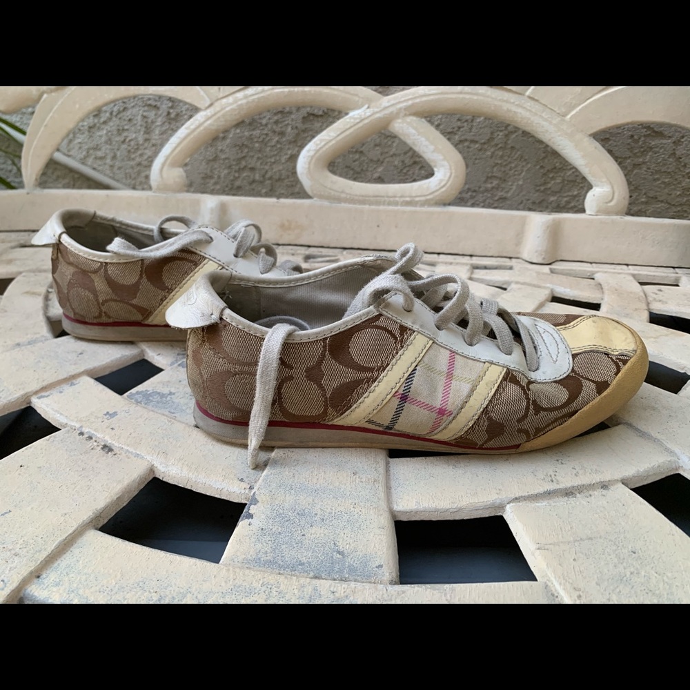 Coach “Paxton” sneakers